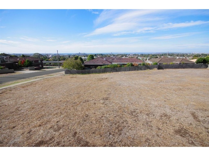 22-24 Glengate Street, Hamlyn Heights VIC 3215