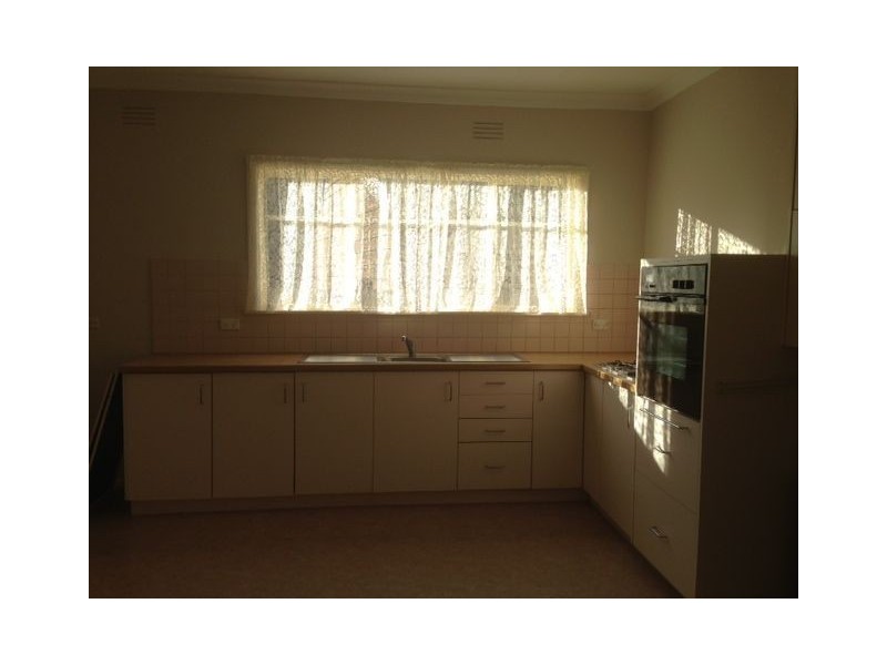 186 Bacchus Marsh Road, Corio VIC 3214