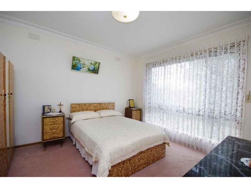 21 Thorburn Street, Bell Park VIC 3215