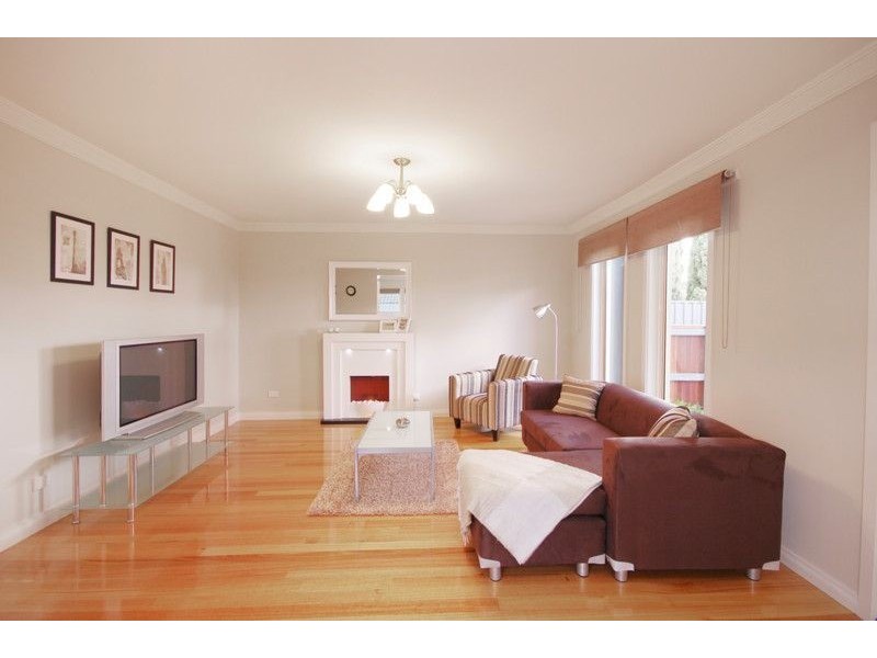 1/17 Braund Avenue, Bell Post Hill VIC 3215