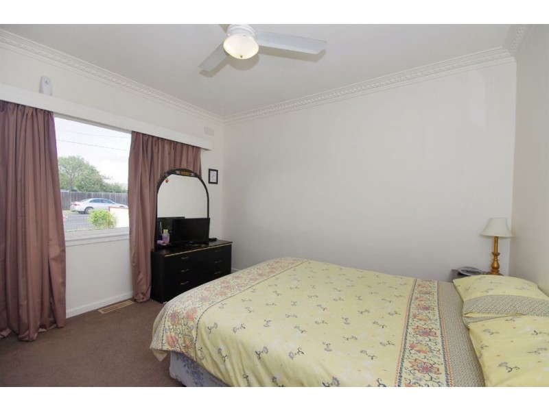 14 Donnybrook Road, Norlane VIC 3214