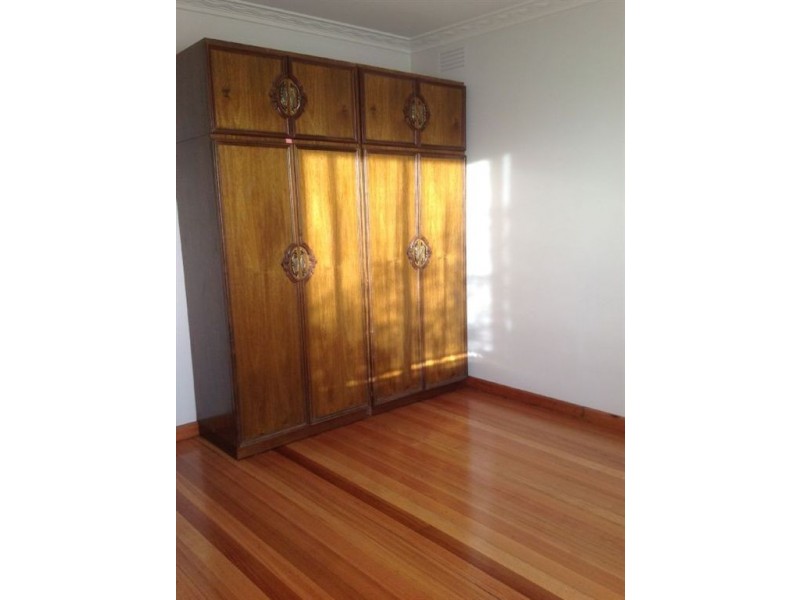 152 Thompson Road, North Geelong VIC 3215