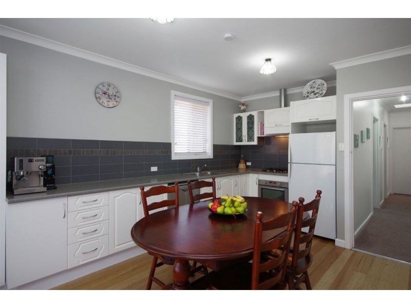 66 Vermont Ave, Corio VIC 3214