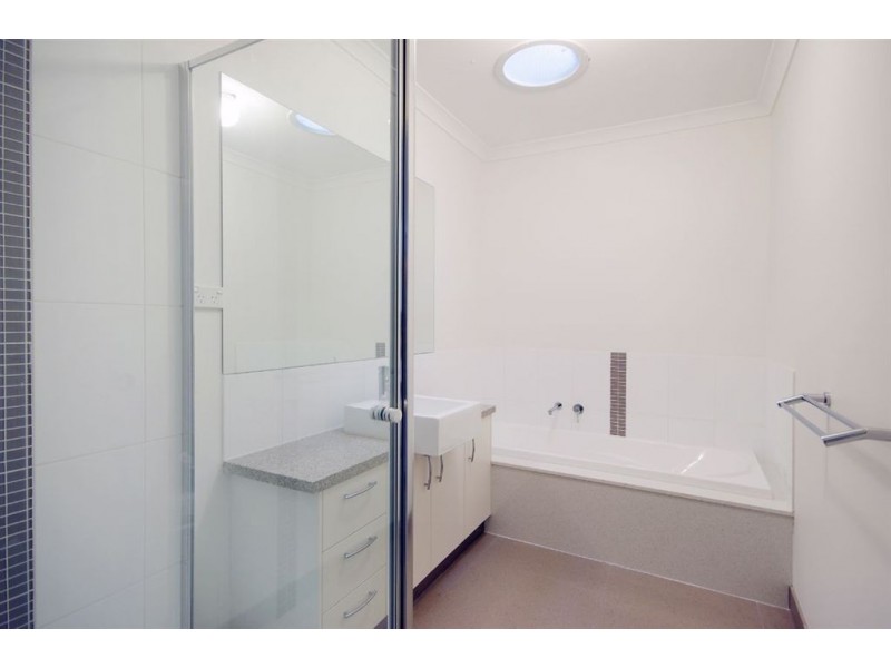 3/4-8 Princess Road, Corio VIC 3214