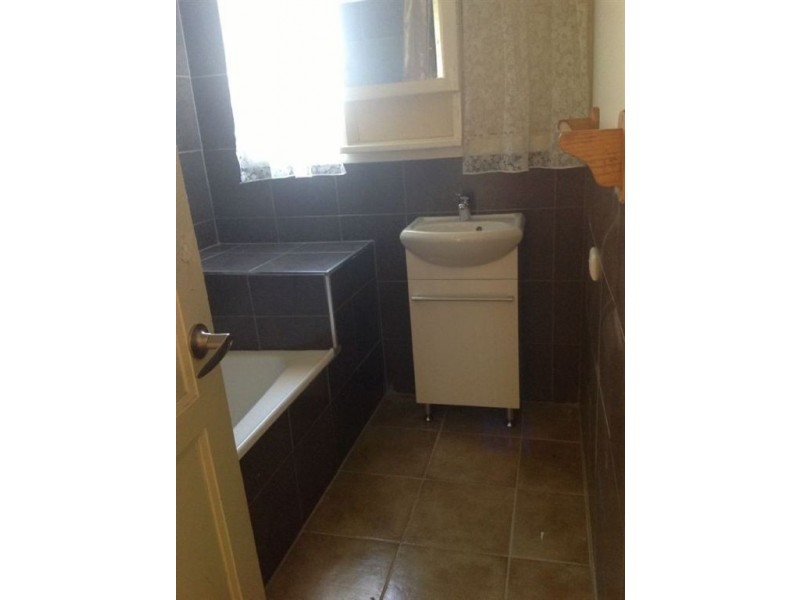 42 Tallis Street, Norlane VIC 3214