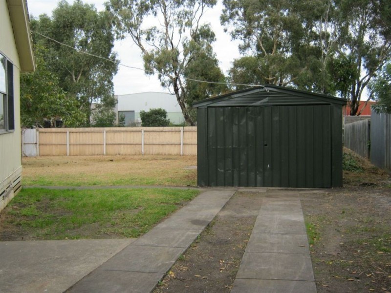 2 Nowra Court, Norlane VIC 3214