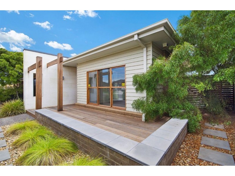 13 Springwater Drive, Lara VIC 3212