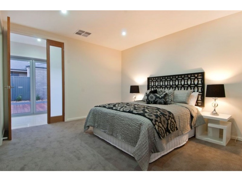 13 Springwater Drive, Lara VIC 3212