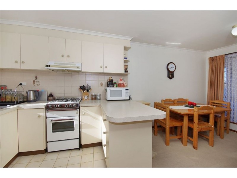 2/14 Cranbourne Drive, Corio VIC 3214