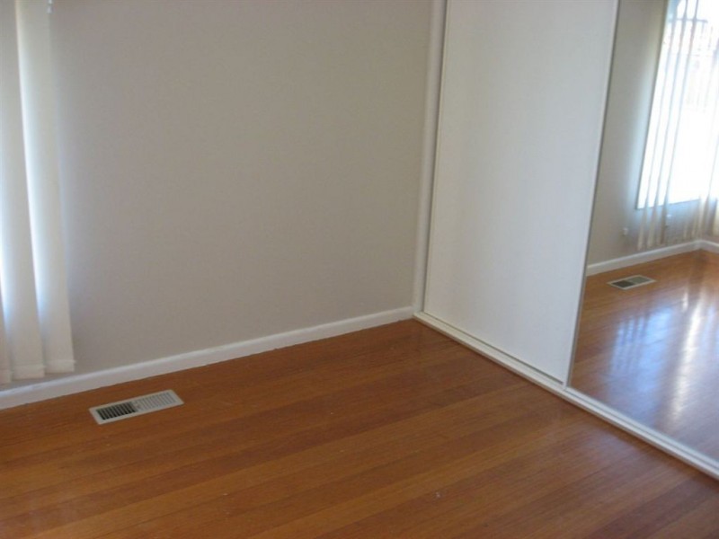 85 Kansas Avenue, Bell Post Hill VIC 3215