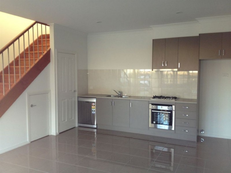 2/58 Bacchus Marsh Road, Corio VIC 3214