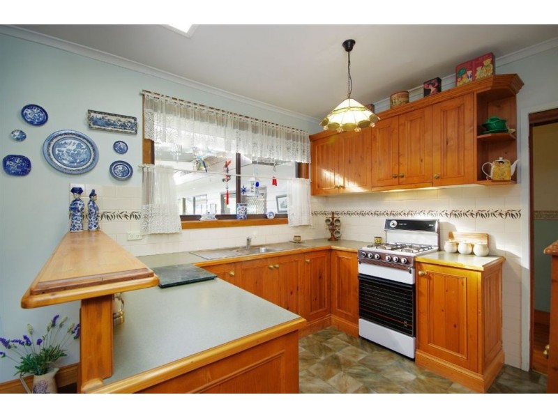 32 Granault Parade, Corio VIC 3214