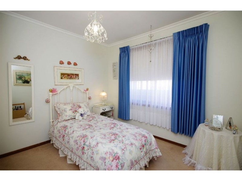 32 Granault Parade, Corio VIC 3214