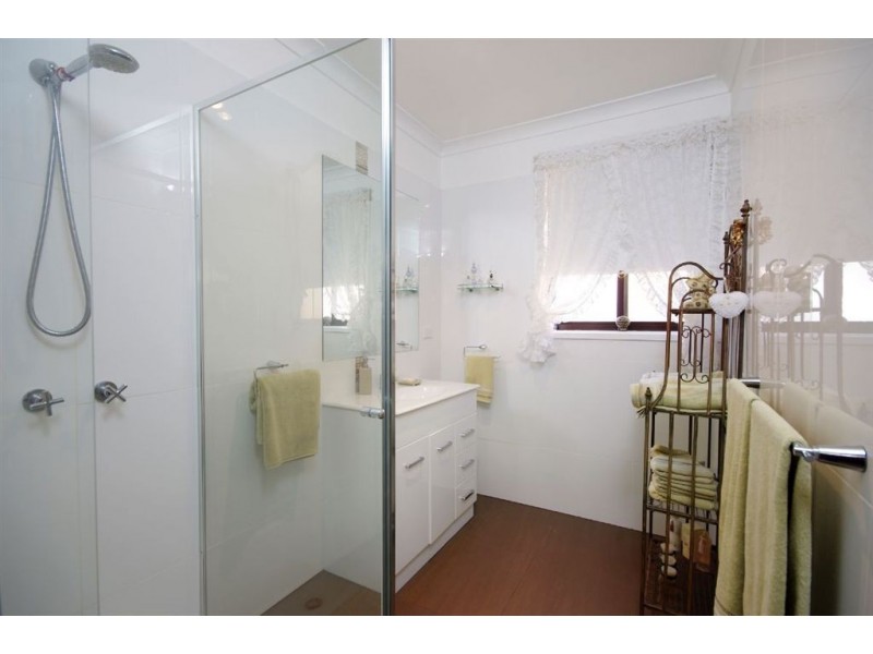 32 Granault Parade, Corio VIC 3214