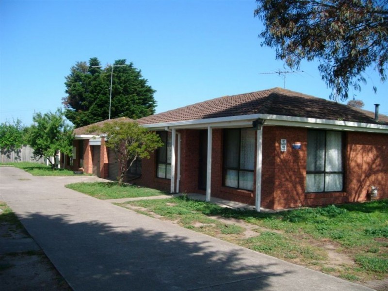 4 82 Walsgott Street, North Geelong VIC 3215