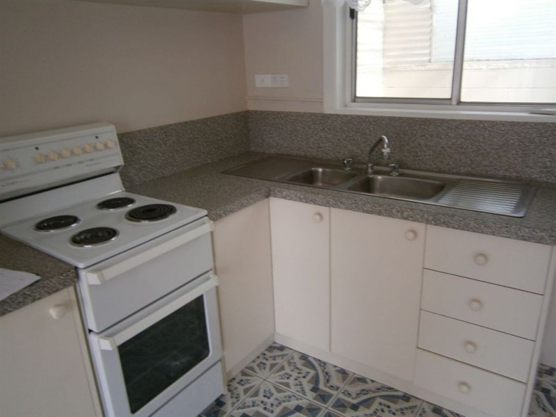 2/31 Libau Avenue, Bell Park VIC 3215