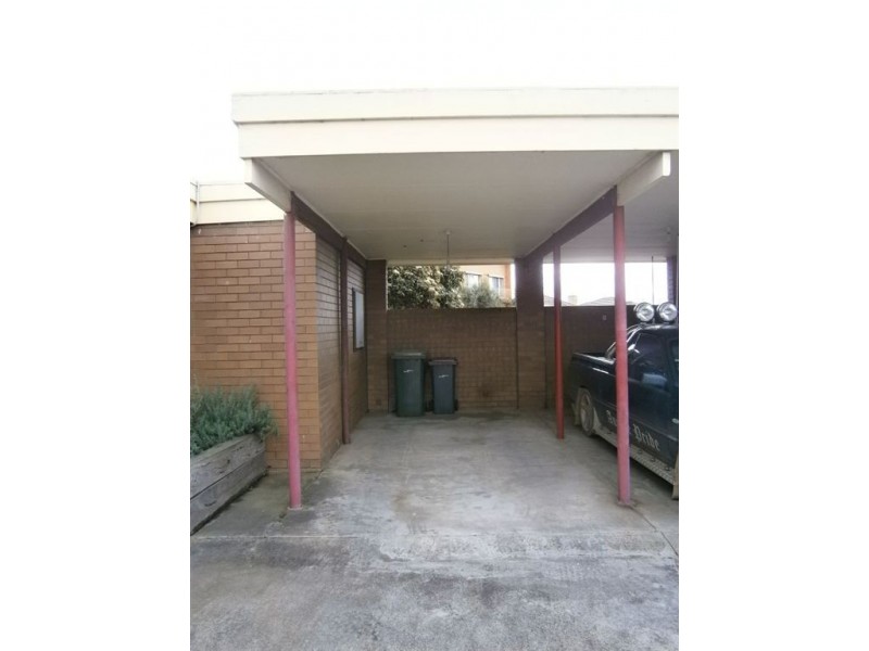 2/31 Libau Avenue, Bell Park VIC 3215