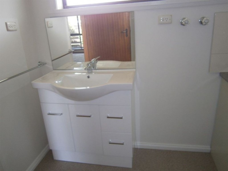 4/84 Princes Highway, Corio VIC 3214