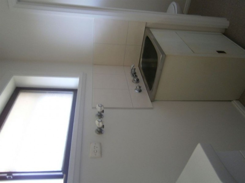 4/84 Princes Highway, Corio VIC 3214