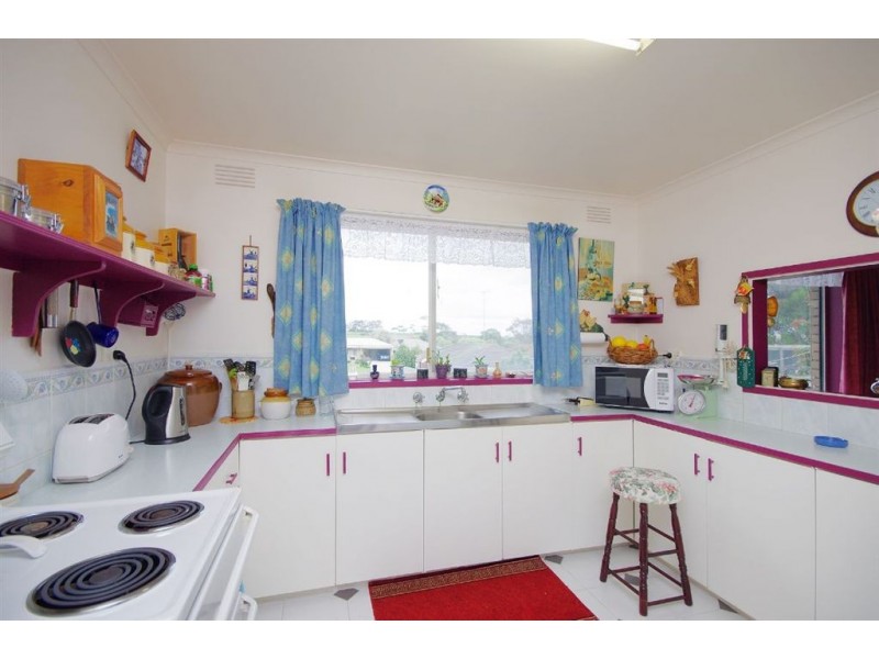 12 Kadumba Avenue, Clifton Springs VIC 3222