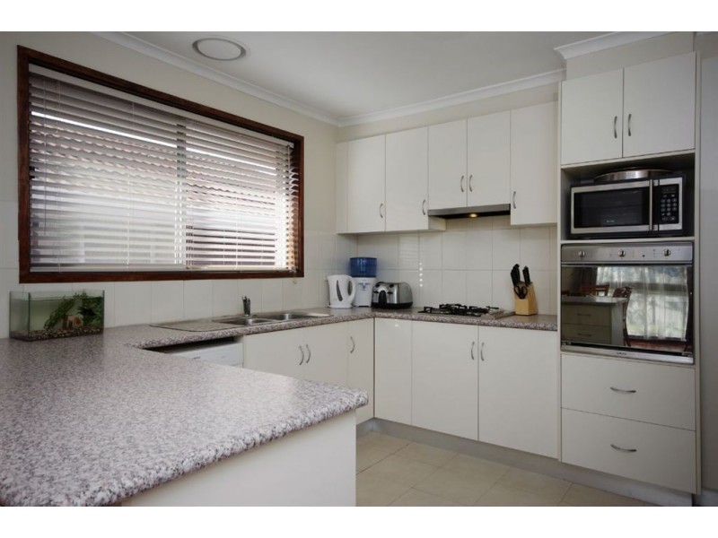 210 Thompson Road, North Geelong VIC 3215