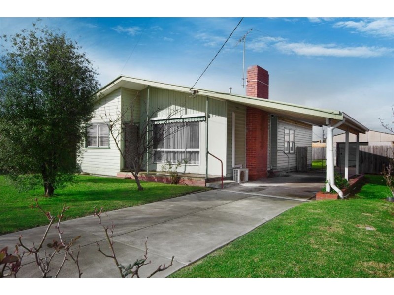 18 Kaunas Street, Bell Park VIC 3215