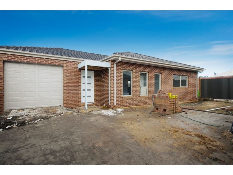 2/17 Curtin Street, Bell Park VIC 3215