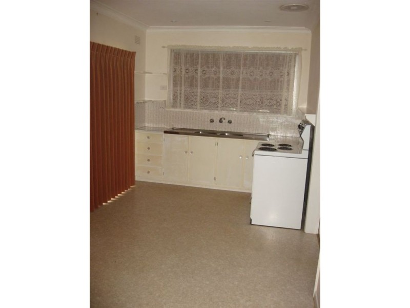 38 Neil Street, Bell Post Hill VIC 3215