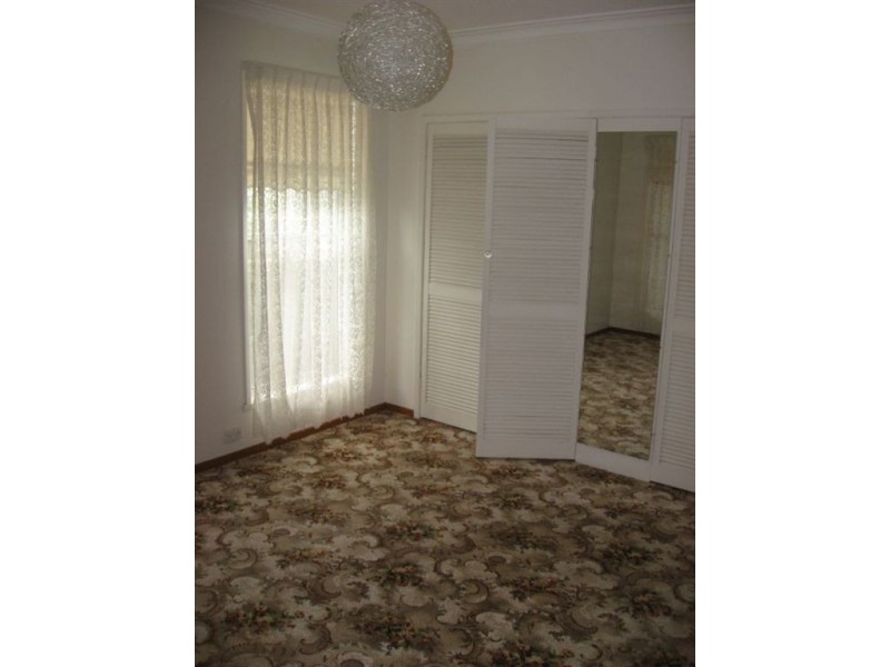 38 Neil Street, Bell Post Hill VIC 3215