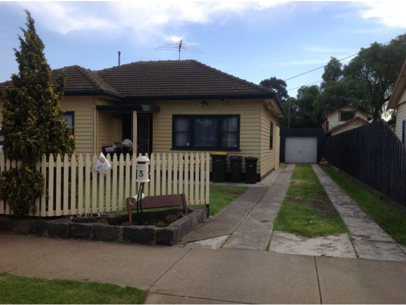 3 Seabeach Parade, North Shore VIC 3214