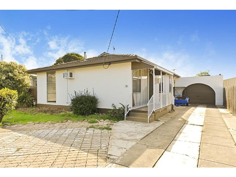 16 Loddon Street, Corio VIC 3214