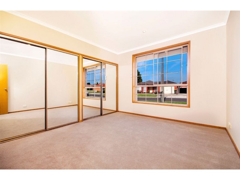 15 Caramut Court, Corio VIC 3214