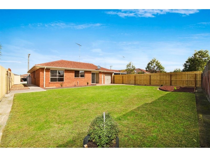 15 Caramut Court, Corio VIC 3214