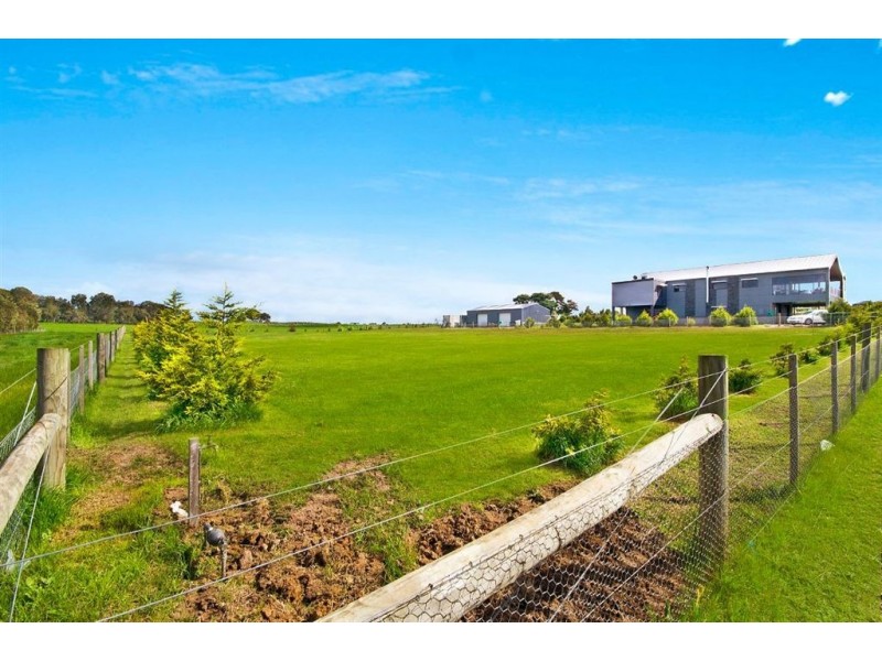 14 Glenora Place, Batesford VIC 3221