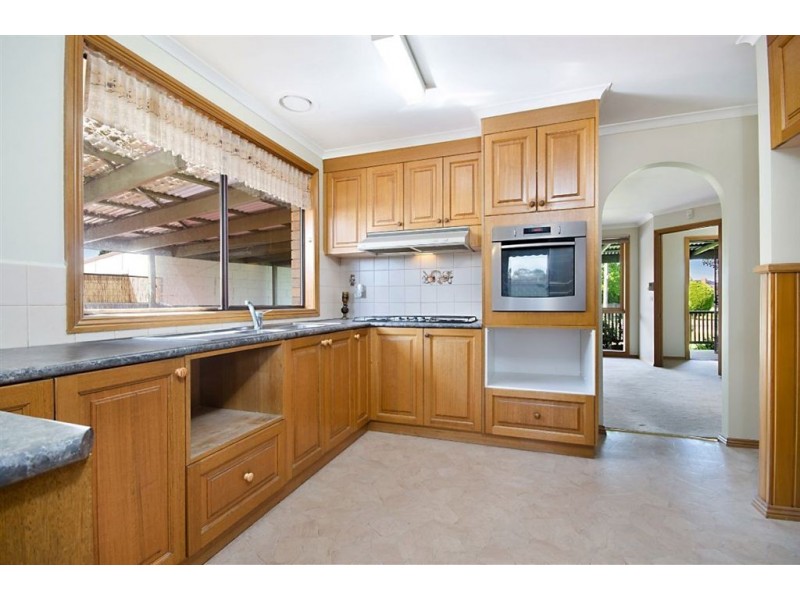 17 Lowrey Court, Corio VIC 3214