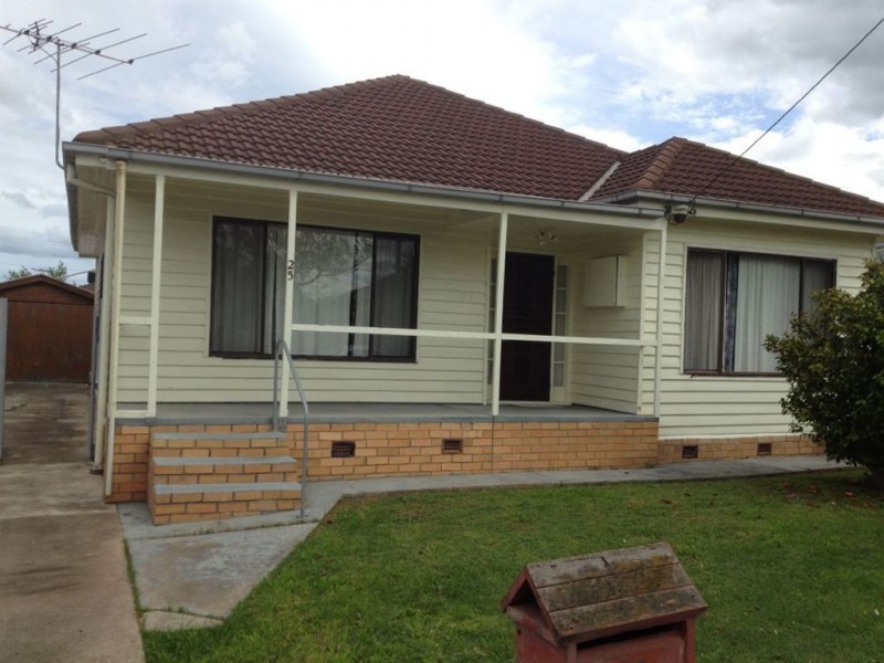 25 Deakin Street, Bell Park VIC 3215