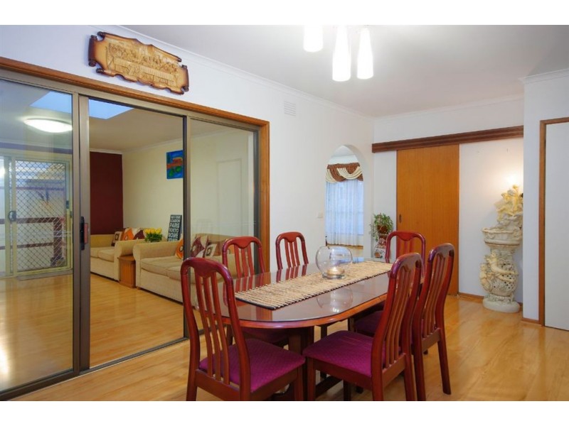 10 Hedgeley Road, Bell Park VIC 3215