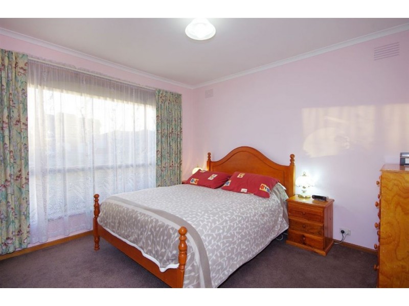 10 Hedgeley Road, Bell Park VIC 3215