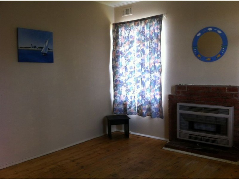 1/2 Blair Court, Norlane VIC 3214