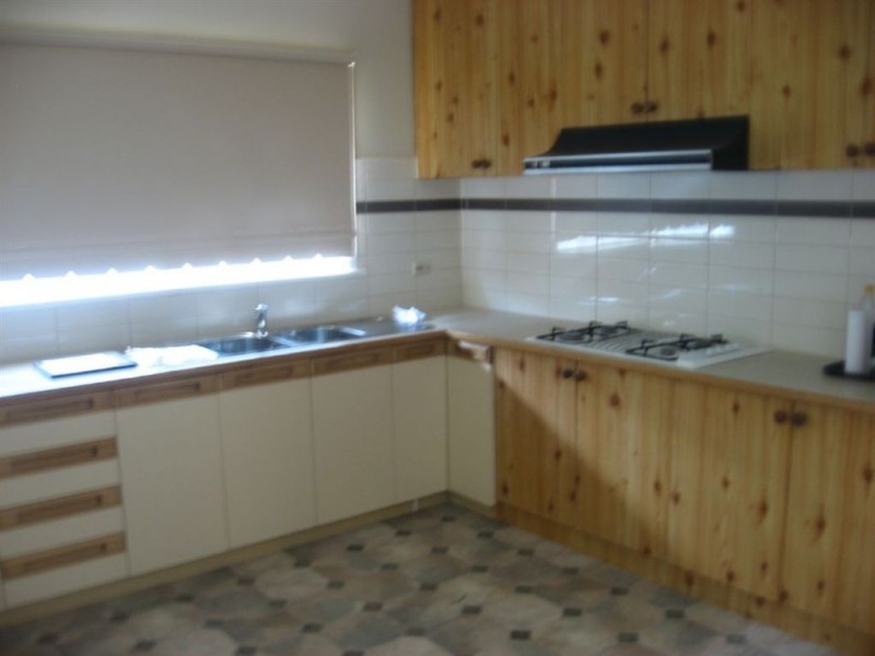 9 Thorburn Street, Bell Park VIC 3215