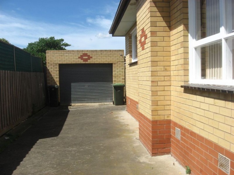 9 Thorburn Street, Bell Park VIC 3215