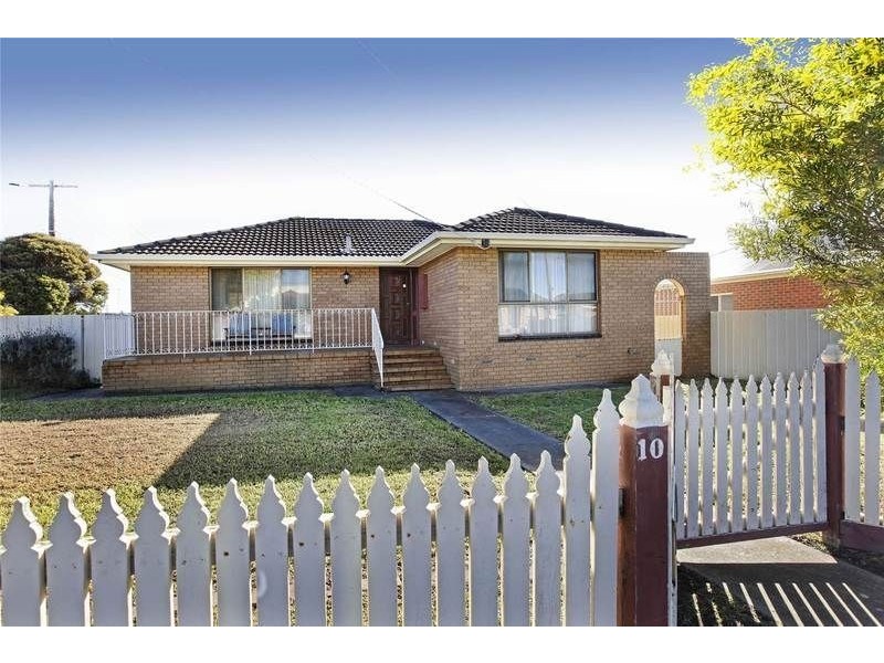 10 Dalmont Grove, Norlane VIC 3214