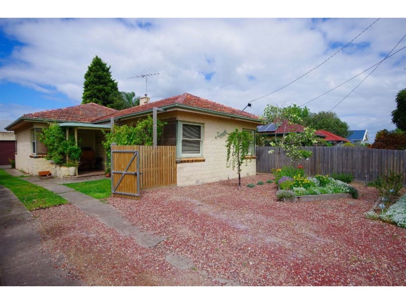 22 Evans Street, Belmont VIC 3216