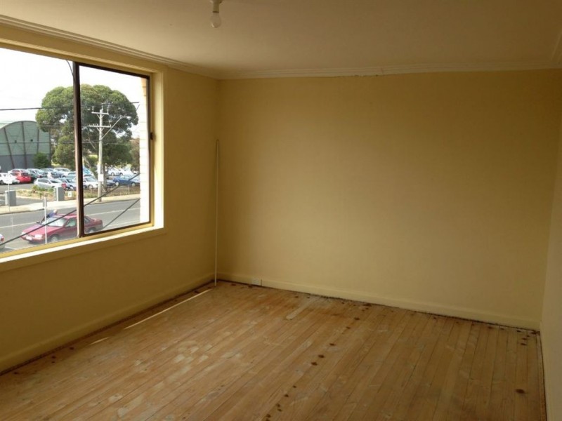 121 Separation Street, North Geelong VIC 3215