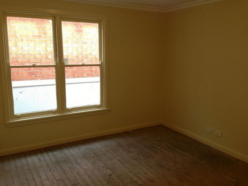 121 Separation Street, North Geelong VIC 3215