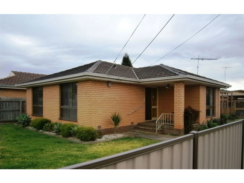 2 Page Street, Norlane VIC 3214