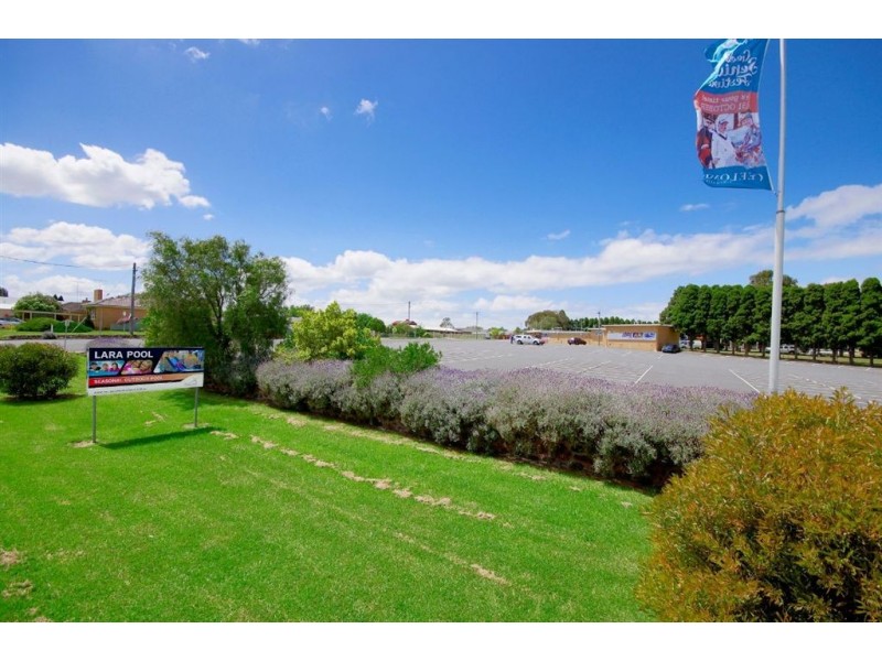 75 Country Gardens Drive, Lara VIC 3212