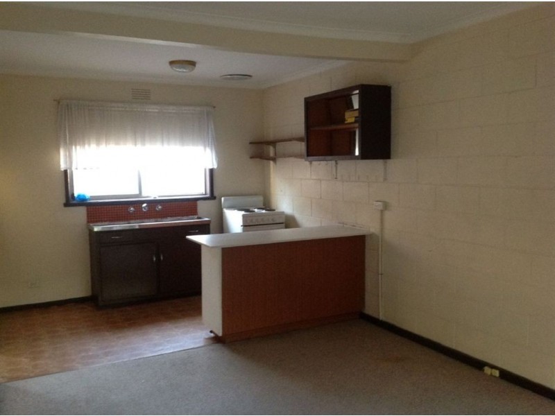 2/229 Anakie Road, Bell Post Hill VIC 3215