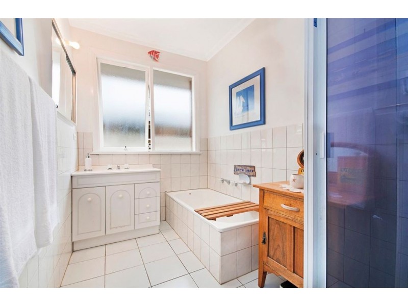 59 Neil Street, Bell Post Hill VIC 3215