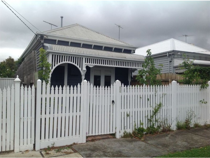 11 Clarke Street, Newtown VIC 3220